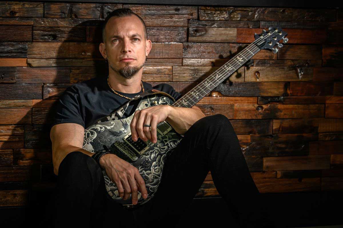 Tremonti: "Marching In Time" (2021) Tremonti-2021
