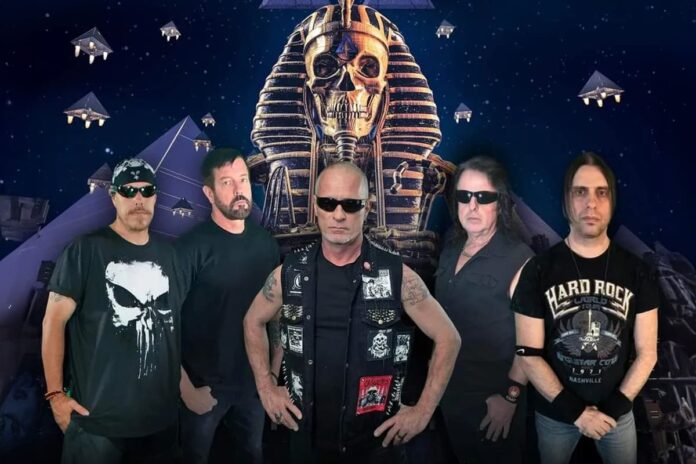 La banda de Heavy Metal Astronomica, liderada por Wade Black