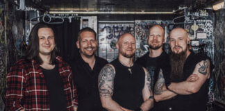 Foto de la banda de Power Metal finesa KIUAS en 2023