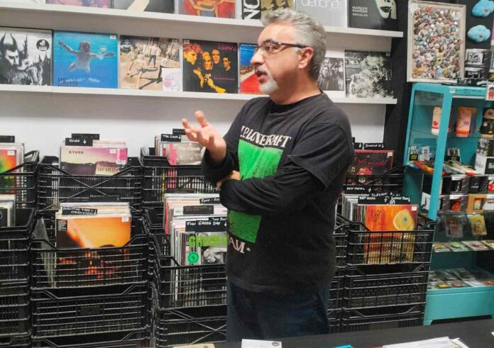 Oswaldo, impulsor del proyecto Apokalypsis Fanzinoteca