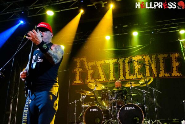 Actuación del grupo de Death Metal Pestilence en Madrid