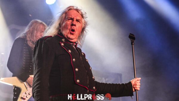 Biff Byford de Saxon en vivo en Madrid