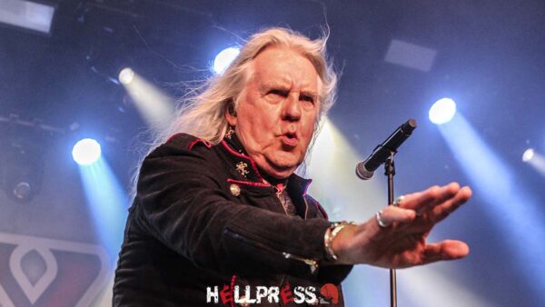 Biff Byford de Saxon en concierto en Madrid