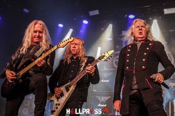Show de Saxon en Madrid