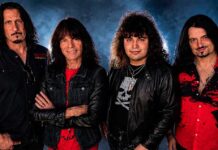 Quiet Riot con el cantante John Torra